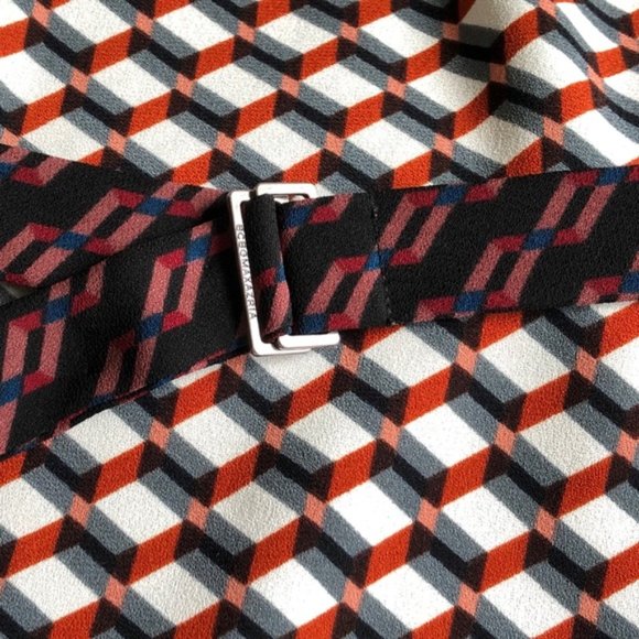 BCBGMaxAzria Cathleen geometric sleeveless top - Picture 12 of 16